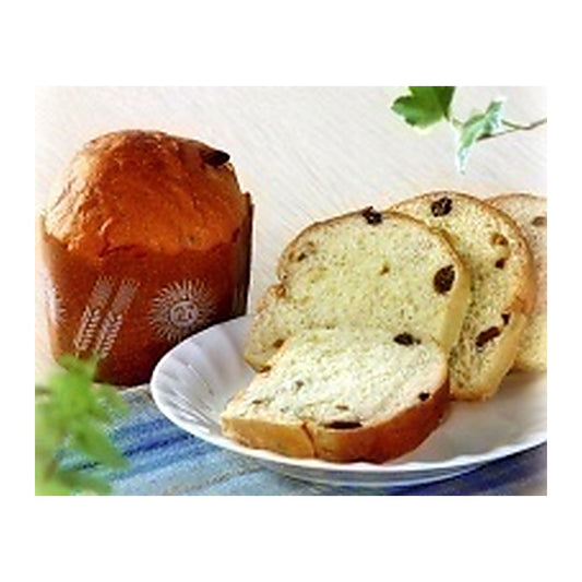 パンですよ! 缶入りソフトパン 缶から出したパンとスライスしたところ